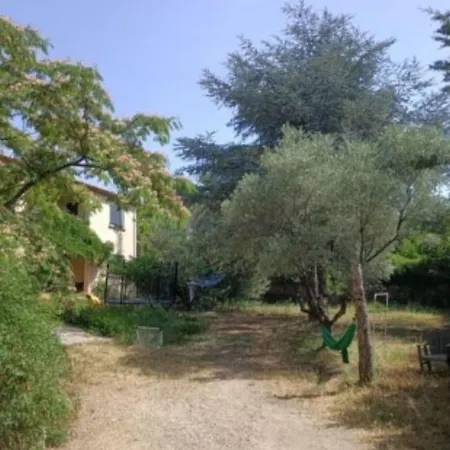 Villa With Forest, Pool, Air Conditioning And Large Garden